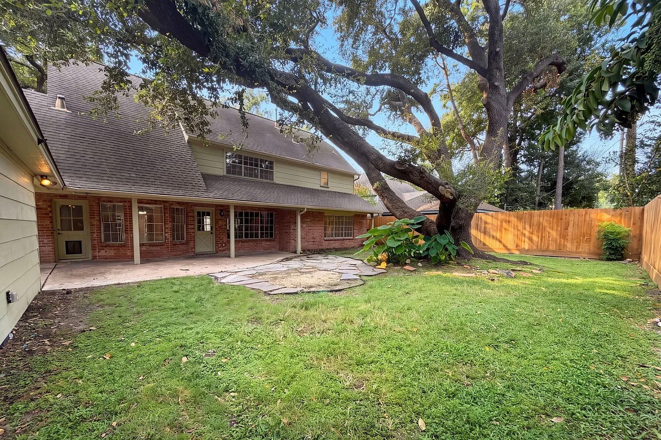 Building Photo - 5614 Spanish Oak Dr
