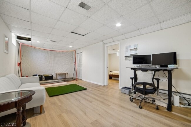 Building Photo - 21 Grove St