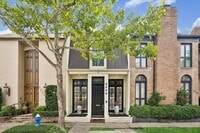 Building Photo - 2220 Fulham Ct