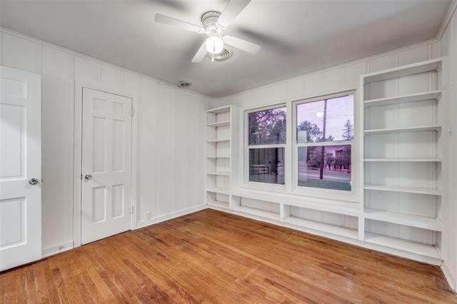 Building Photo - 917 W Washington St