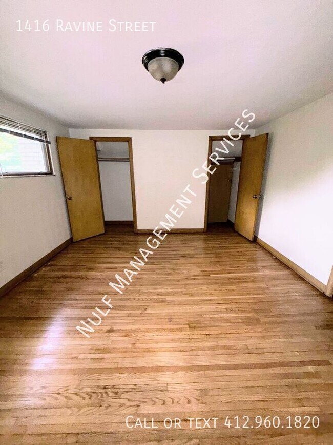 Building Photo - 1416 Ravine St