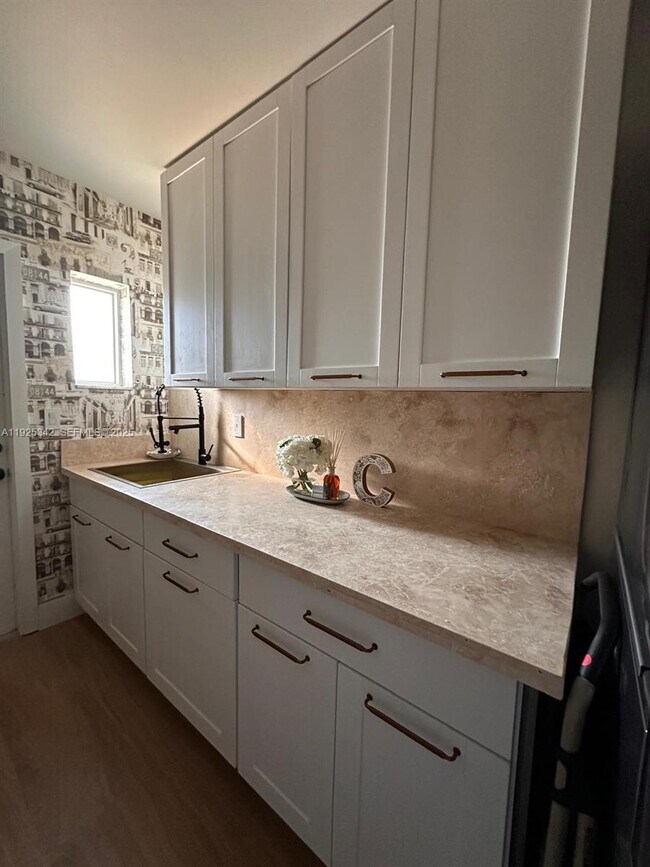 Building Photo - 7400 SW 166th St