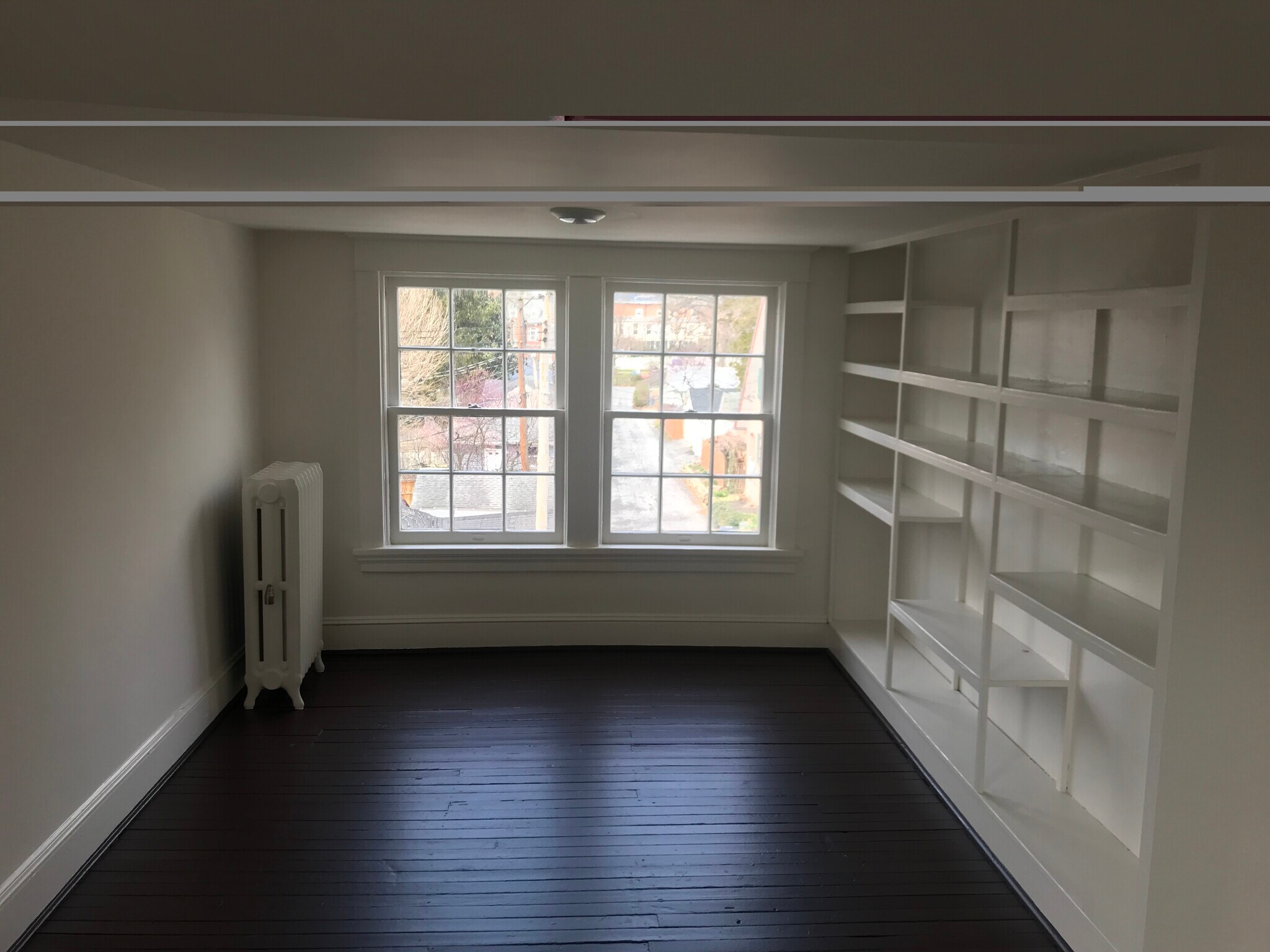 Family Area 3rd Floor - 404 Elm St