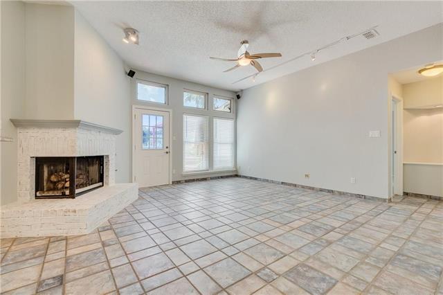 Building Photo - 7125 Northpointe Dr