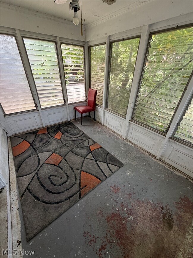 Building Photo - 480 Francisca Ave