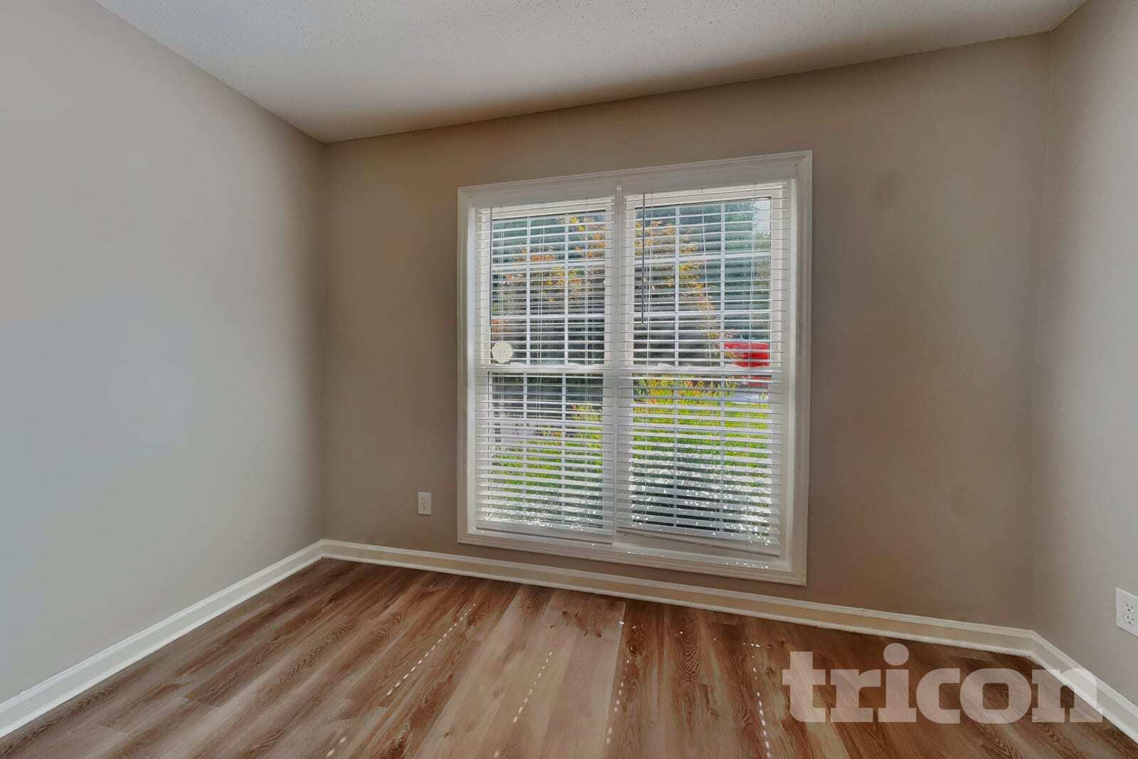 Building Photo - 5708 Green Apple Dr