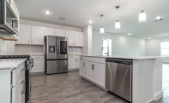 Building Photo - 6378 Windwood Wy