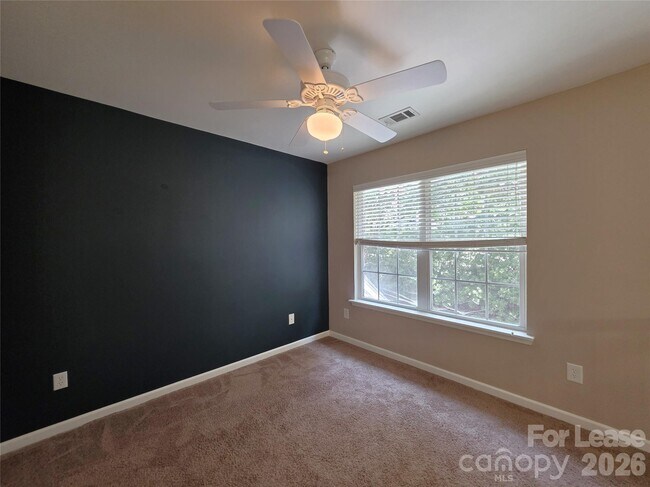 Building Photo - 360 Tidmarsh Ct NW