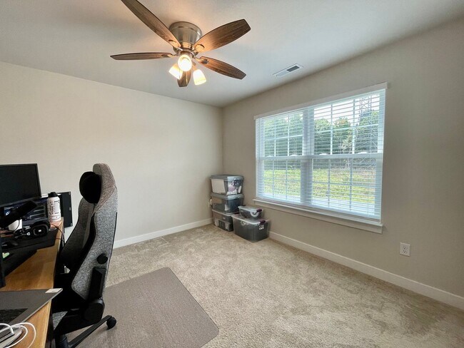 Building Photo - 1223 Richwood Ave