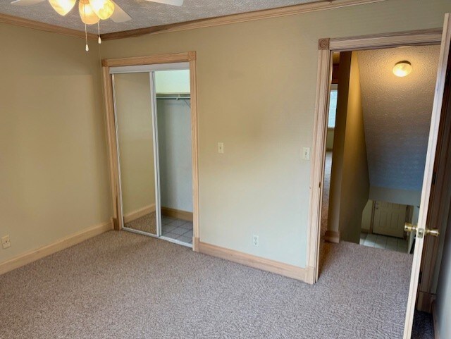 Building Photo - 1616 Spring Valley Dr