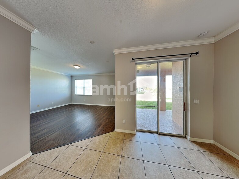 Building Photo - 14813 Braywood Trail