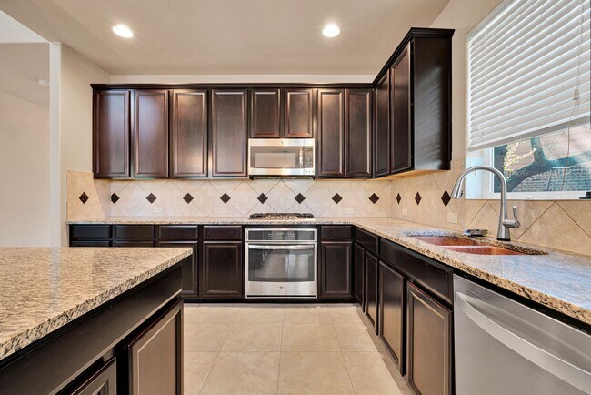 Building Photo - 3303 Cherokee Cove
