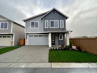 Building Photo - Stunning BRAND NEW 3 bed 2.5 bath home in ...