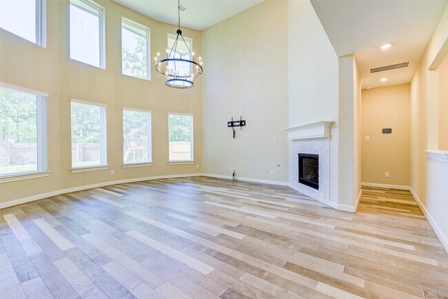 Building Photo - 4022 Steep Woods Dr