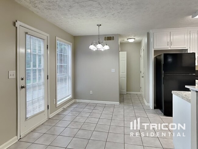 Building Photo - 3455 Forrest Bend Ln