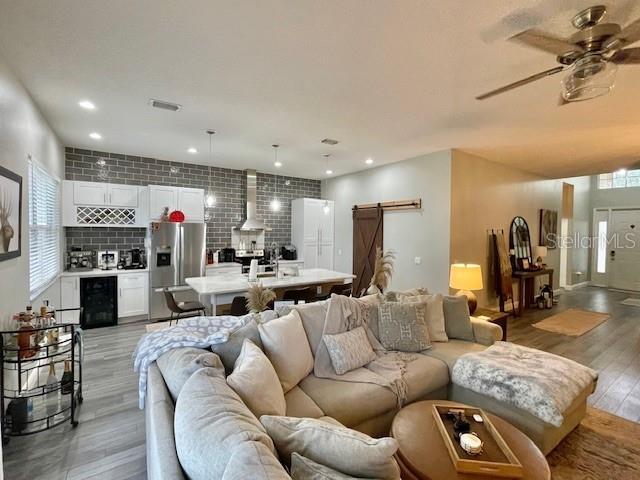 Building Photo - 226 River Village Dr