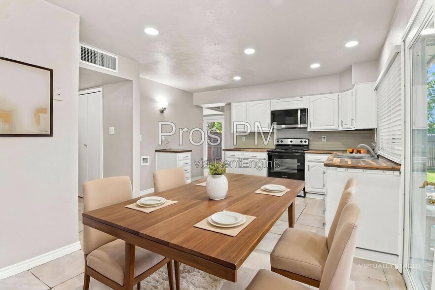 Building Photo - 5281 Reed Dr