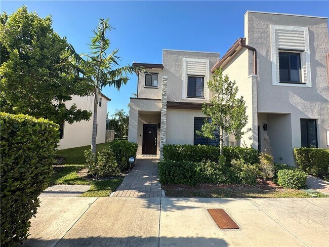 Building Photo - Northeast 208th Terrace, Miami, FL 33179 - 3 BR 3 BA townhouse