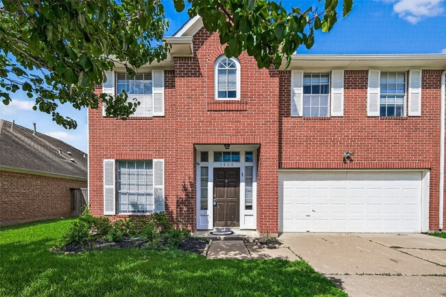 Building Photo - 4806 Sunshine Dr