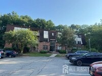 Building Photo - 1705 Green Hollow Dr