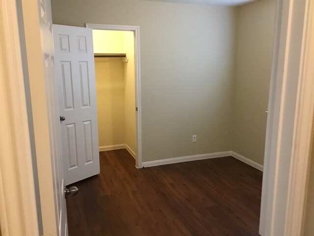 Building Photo - 2519 Bammelwood Dr