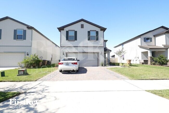 Building Photo - 2758 Red Horse Dr