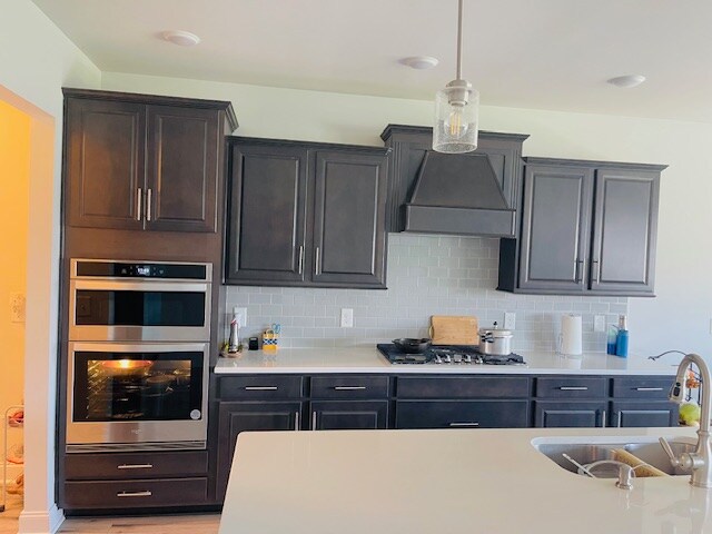 Building Photo - 829 Chalkstone Ln