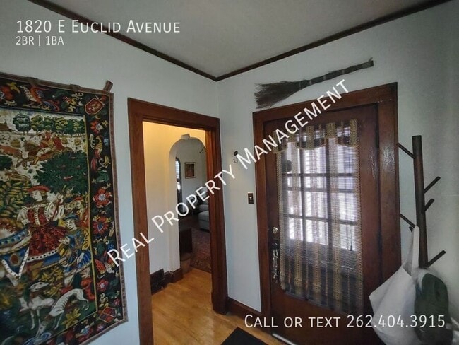 Building Photo - 1820 E Euclid Ave