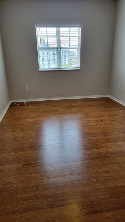 Building Photo - 1064 N Tamiami Trl