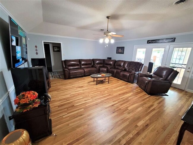 Building Photo - 481 Autumn Trail Cove