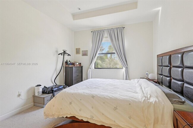 Building Photo - 11746 SW 151 Ave