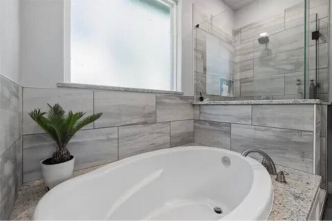 Building Photo - 1418 Cheyenne Trail