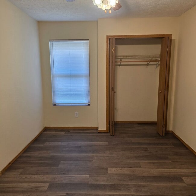 Building Photo - 1622-1622 W Lombard St