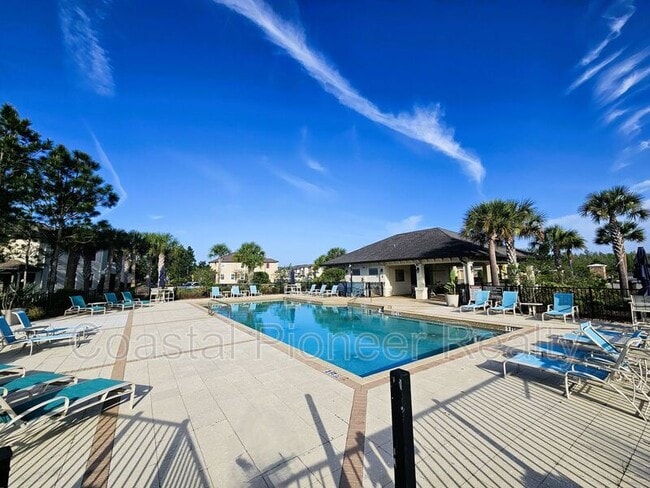 Building Photo - 30219 Southwell Ln