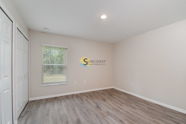 Building Photo - Live Your Best Life in Citrus Springs!