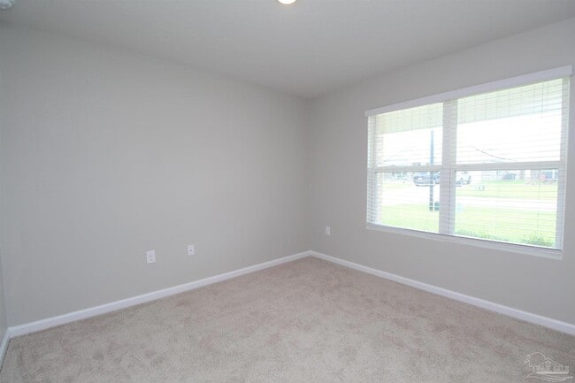 Building Photo - 7524 Oak Lake Blvd