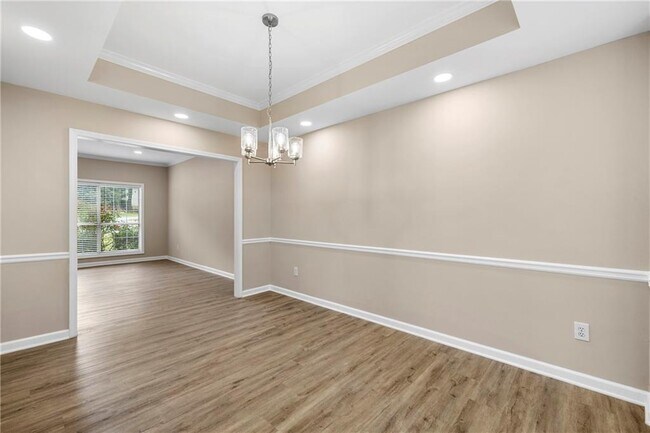 Building Photo - 5705 Cannonero Dr