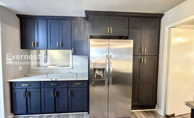 Building Photo - PROMO: Get $500 off the first month’s rent when you sign the lease today!! / Spacious Home with G...