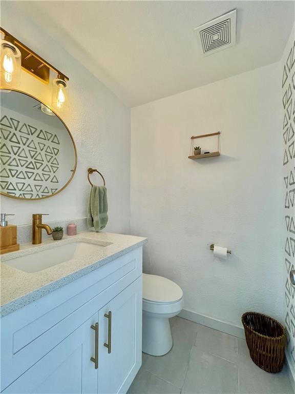 Building Photo - 1307 Southport Dr