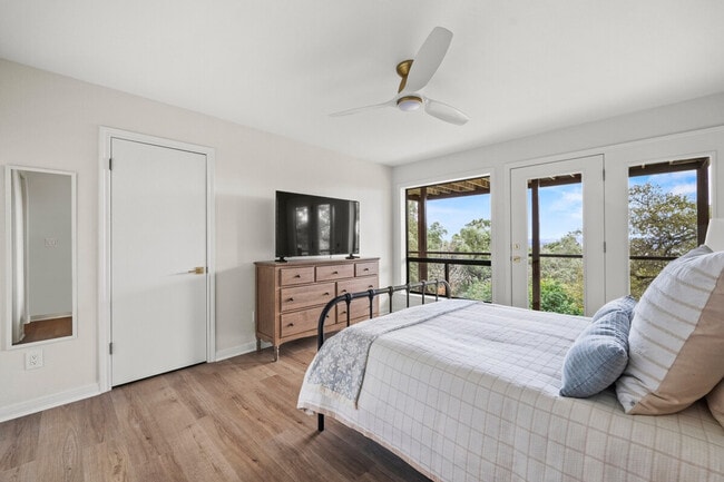 Building Photo - 515 Golden Eagle Loop