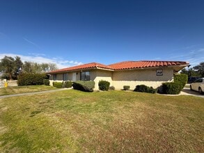 Building Photo - COMING SOON!! 3 Bedroom 2 Bathroom Upper Level Unit in Cathedral City!