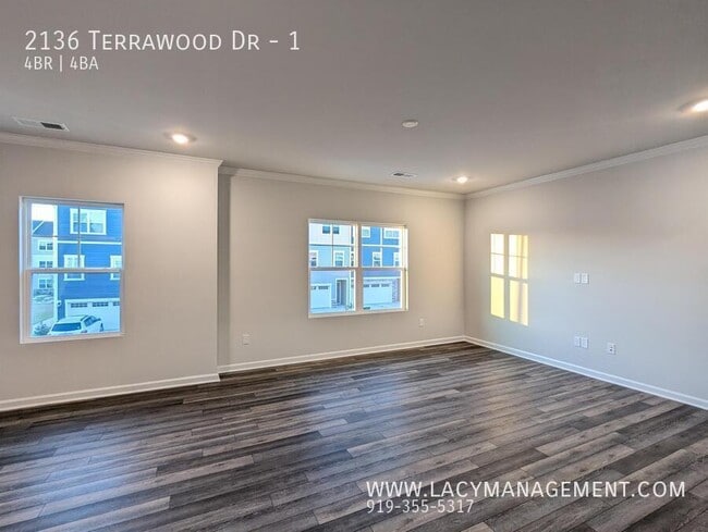 Building Photo - 2136 Terrawood Dr