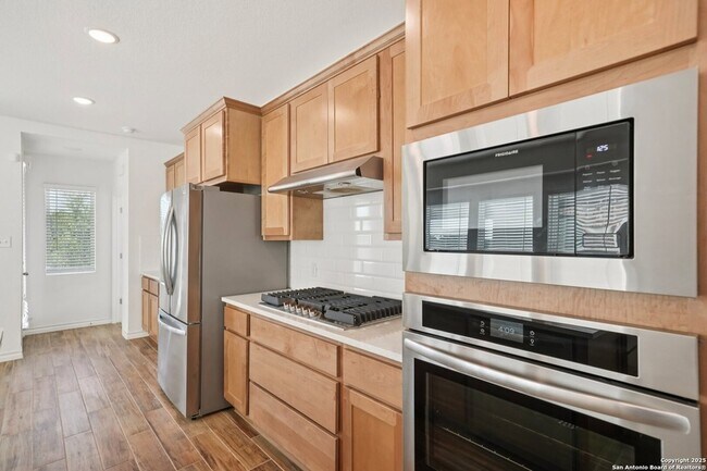 Building Photo - 10833 Coppola