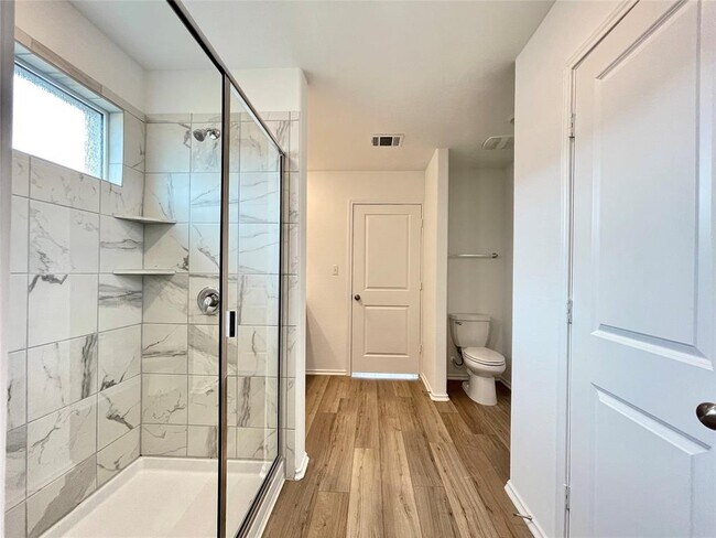 Building Photo - 431 Sebring Cir