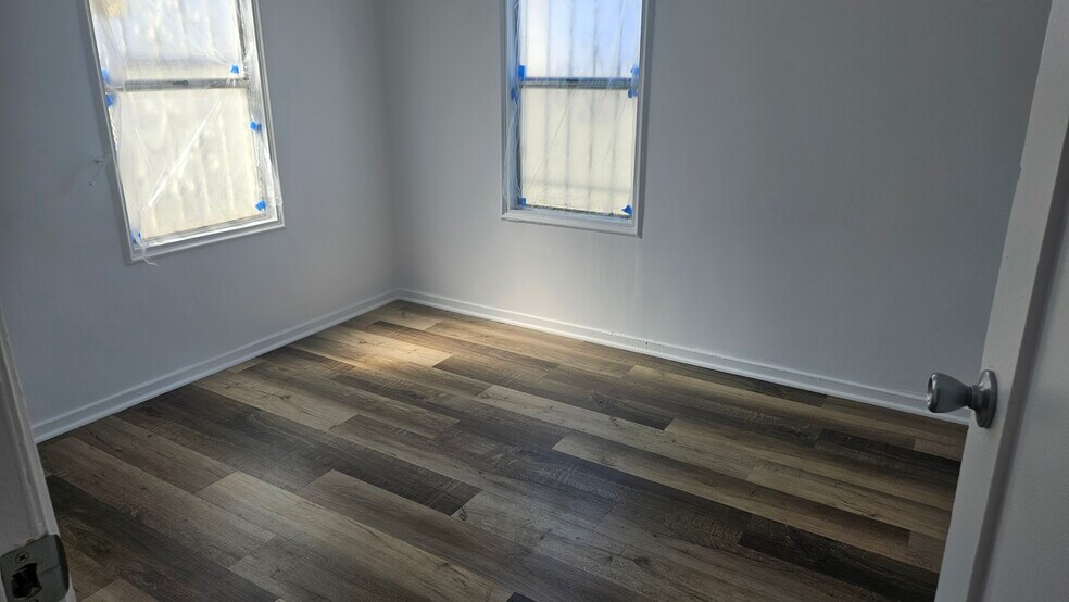 Bedroom - 1518 W 85th St