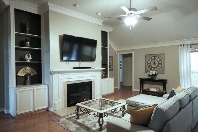 Building Photo - 23210 Gatecreek