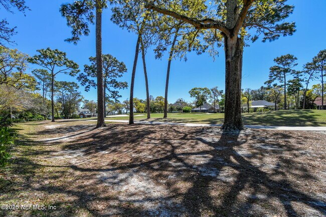 Building Photo - 13022 Huntley Manor Dr