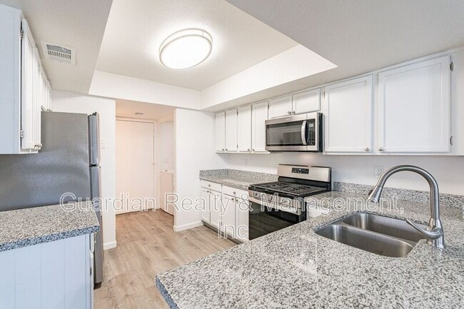 Building Photo - 2343 W Desiree Ln