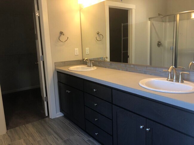 Building Photo - 20007 SW 64th Terrace