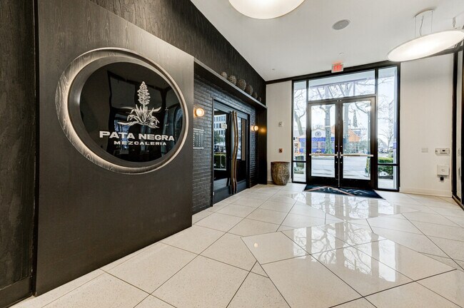 Building Photo - 1776 Peachtree Rd NE